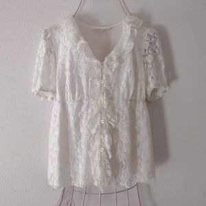 Vintage white lace ruffle & button front blouse top size S.